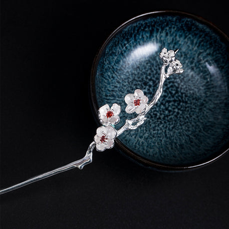 Red Zirconia Plum Blossom Hairpin